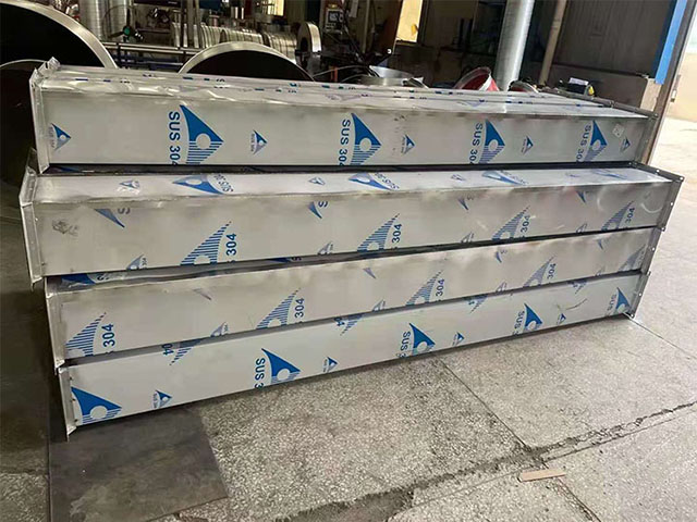 不銹鋼風(fēng)管廠家
